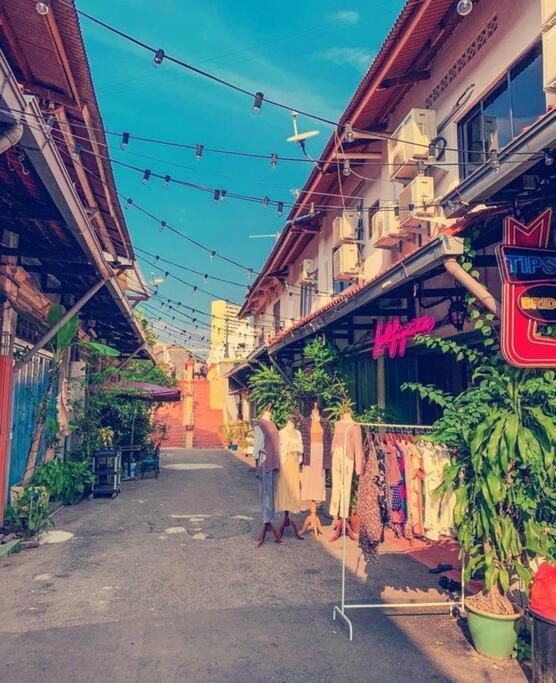 Leju 21 樂居 Explore Malacca From A Riverside House Eksteriør billede