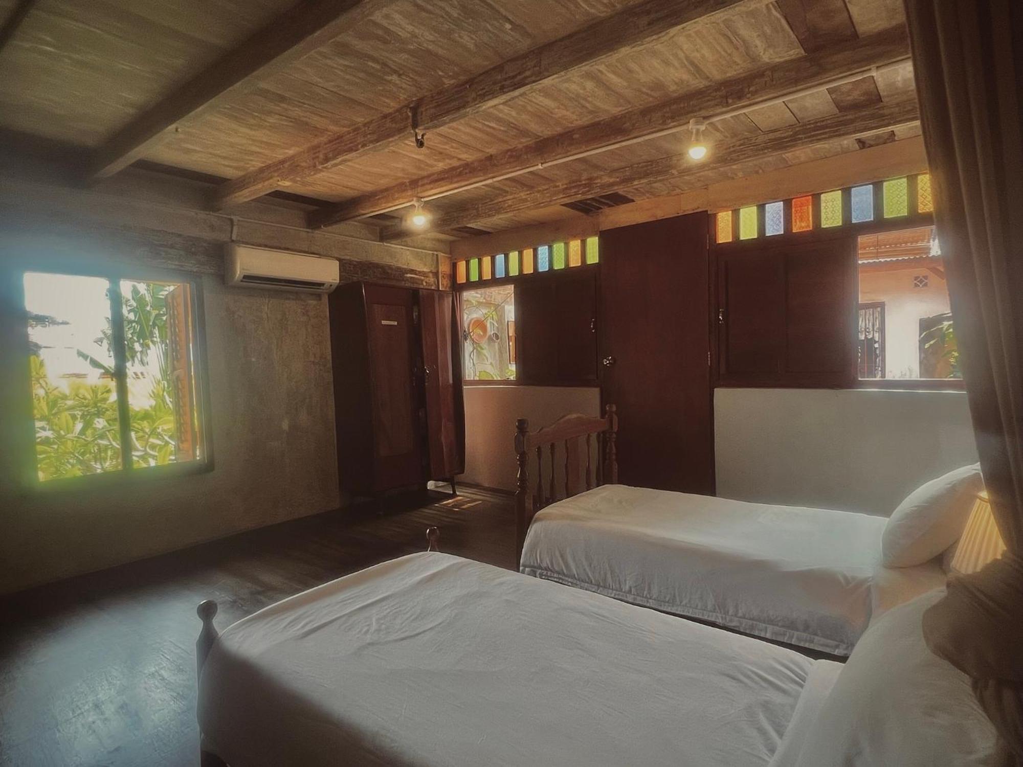 Leju 21 樂居 Explore Malacca From A Riverside House Eksteriør billede